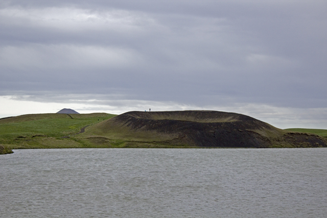 2011-07-02_17-41-57 island.jpg - Pseudokrater am Myvatn